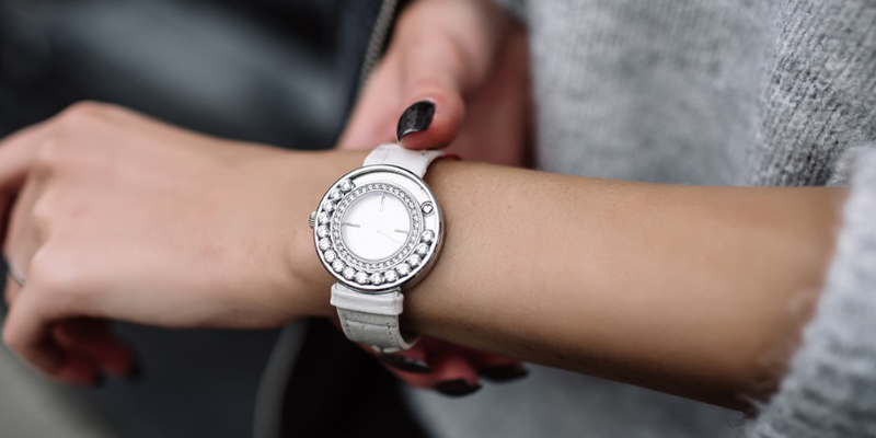 Rekomendasi Jam Tangan Elegan Untuk Wanita
